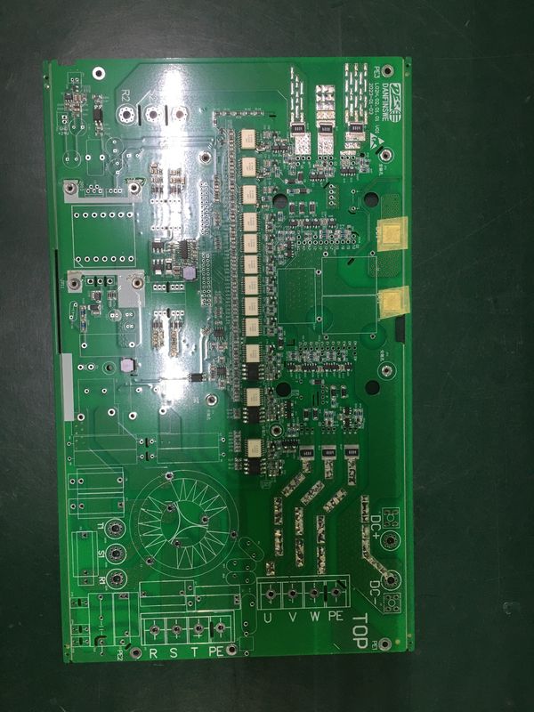 전문 PCB 조립 서비스 LW/LS 최소 0.05mm 및 두께 0.4mm-3mm