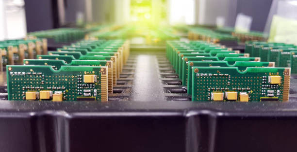 딱딱한 PCB 보드 유형 PCBA 회로 보드 조립 SMT THT 중국과 캄보디아에서 턴키 서비스
