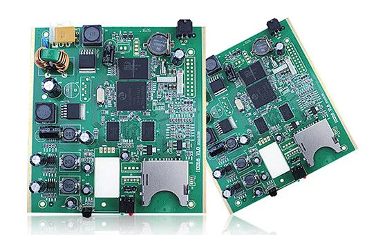 중국과 캄보디아에서 새로운 에너지 자동차 PCB 조립 제조업체 0.5-6 온스 구리 금 표면 마무리 4 밀리