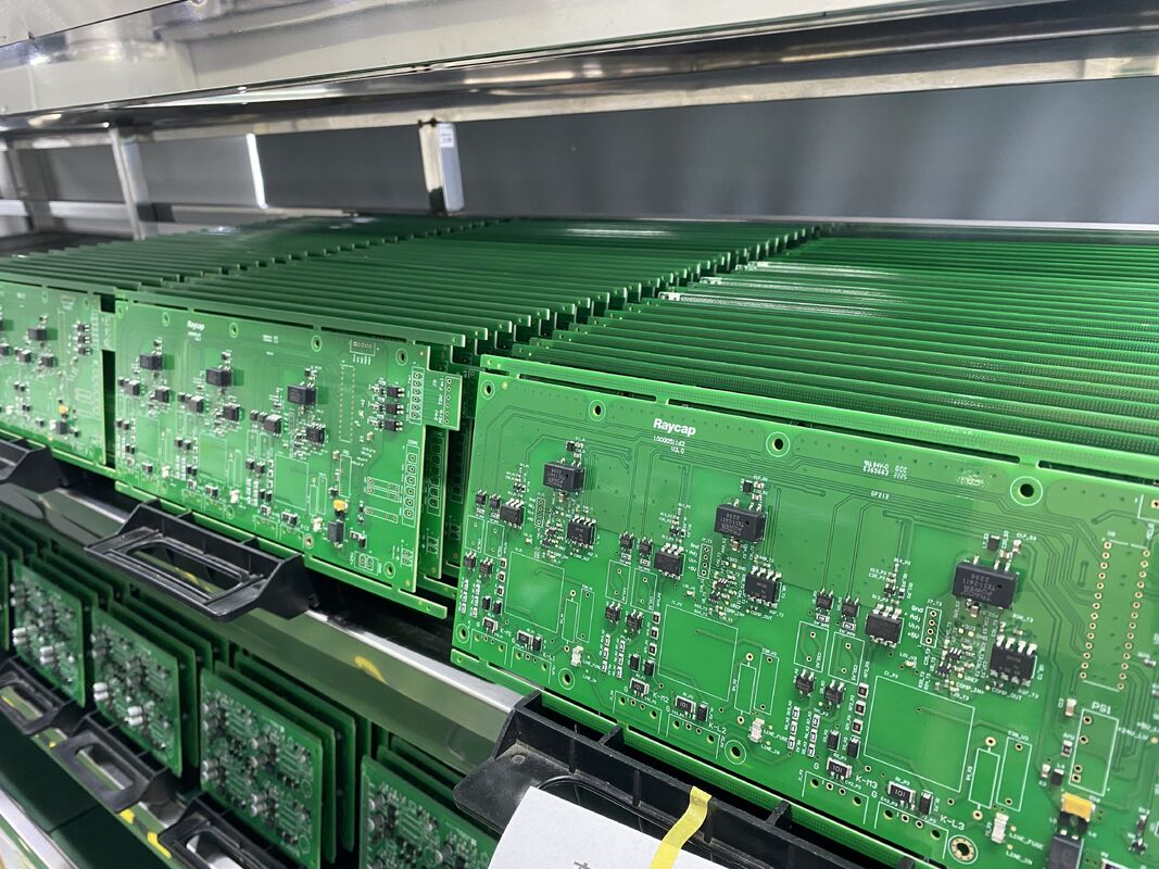 최소 홀 직경 0.1mm 통신 PCB 어셈블리 6 레이어, 통신 장치에 최적화된 High Tg170 및 High Tg180