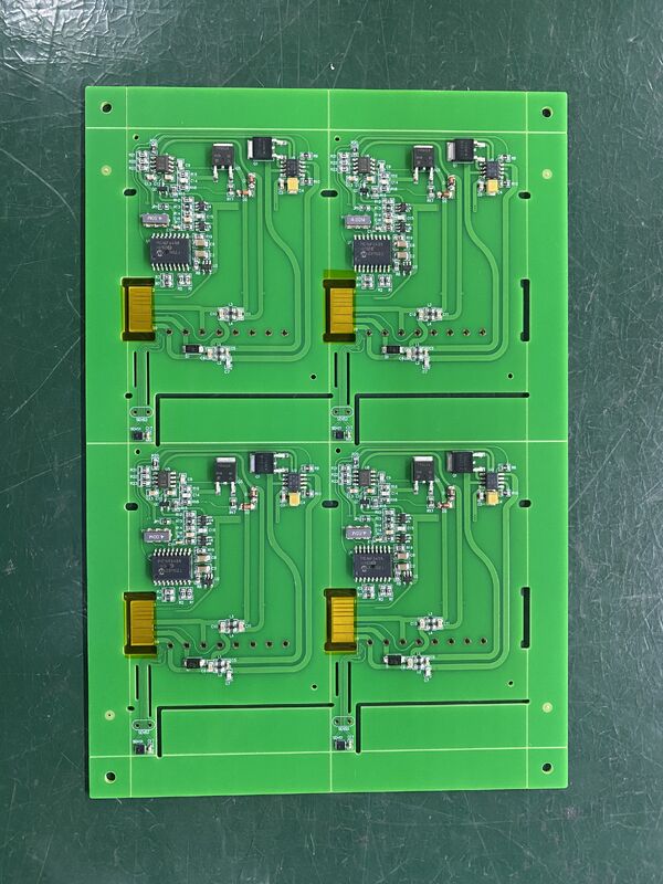 6 Layers Surface Mount Device Assembly White Silk Screen Optimized for Production and Enhanced Circuit Board Performance