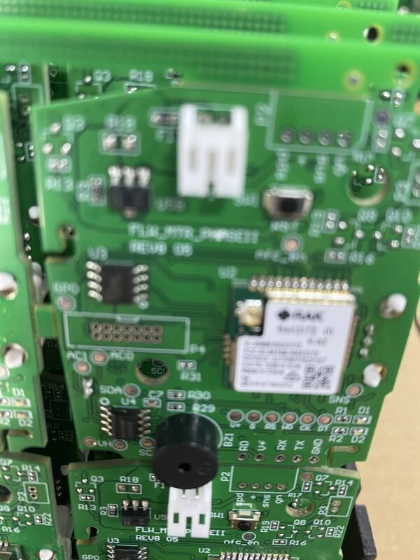 OEM 전자 산업 전자 회로 조립장치 두께 범위 0.3mm ~ 6mm 정밀 부품 및 성능